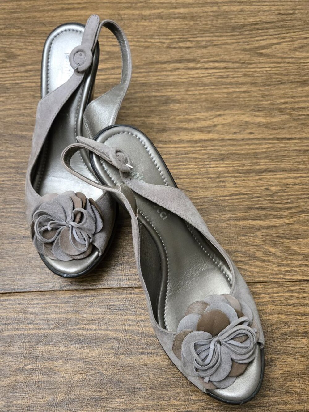 DANIELE TUCCI Women's Slingback Platform Cone Heels w/Peep Toe/Flower Sz 7.5M